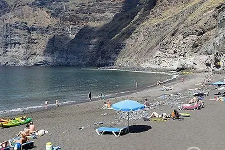 Cozy Vacation In Gigantes Acantilado de los Gigantes